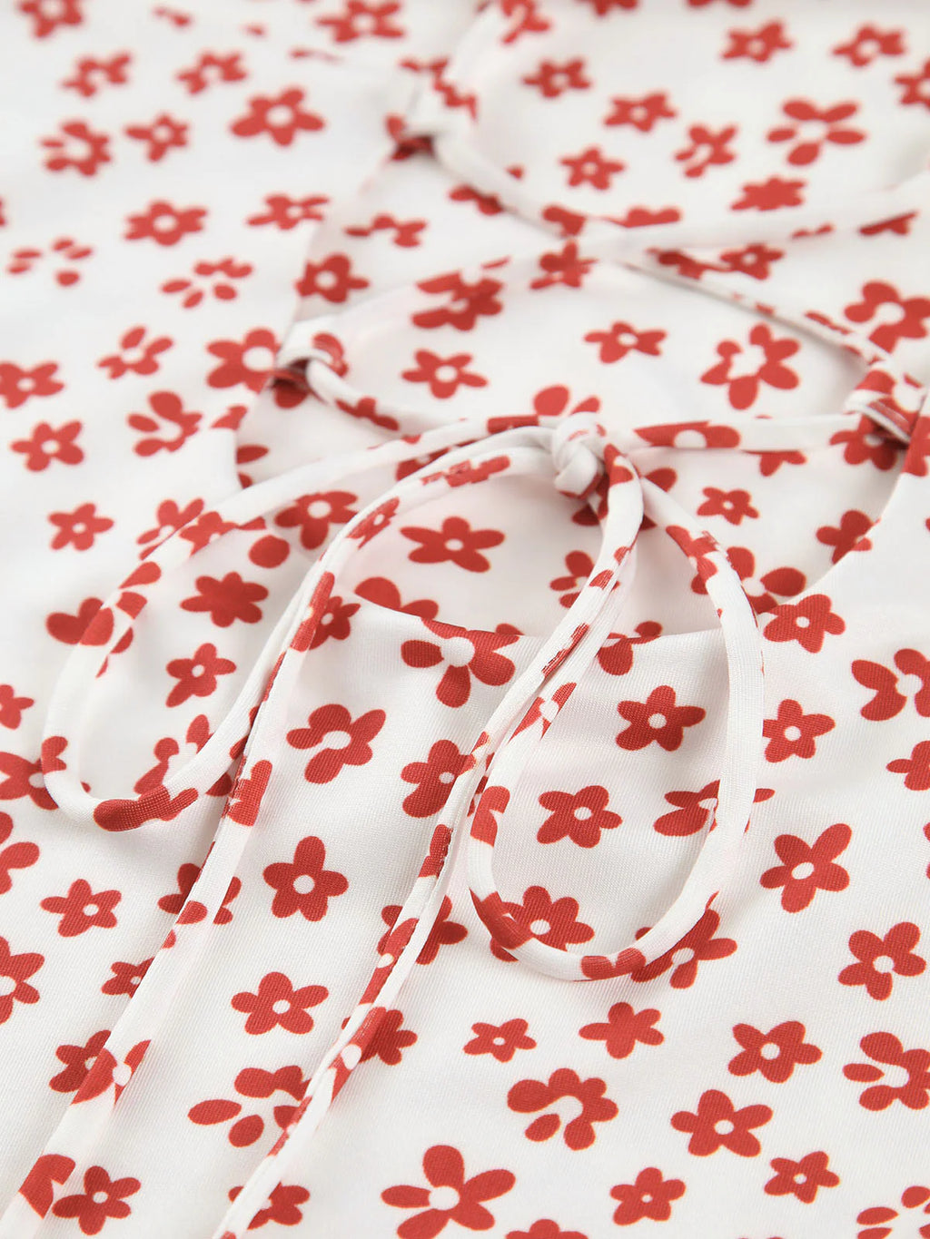 Vestido largo fluido de tirantes cruzados con estampado floral